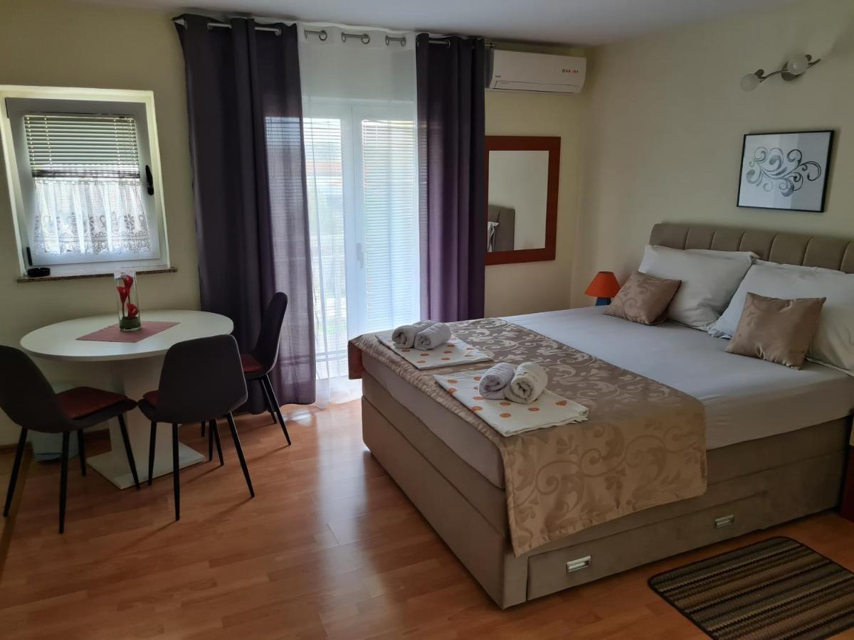 Apartments Bosnjak Szybenik Zewnętrze zdjęcie